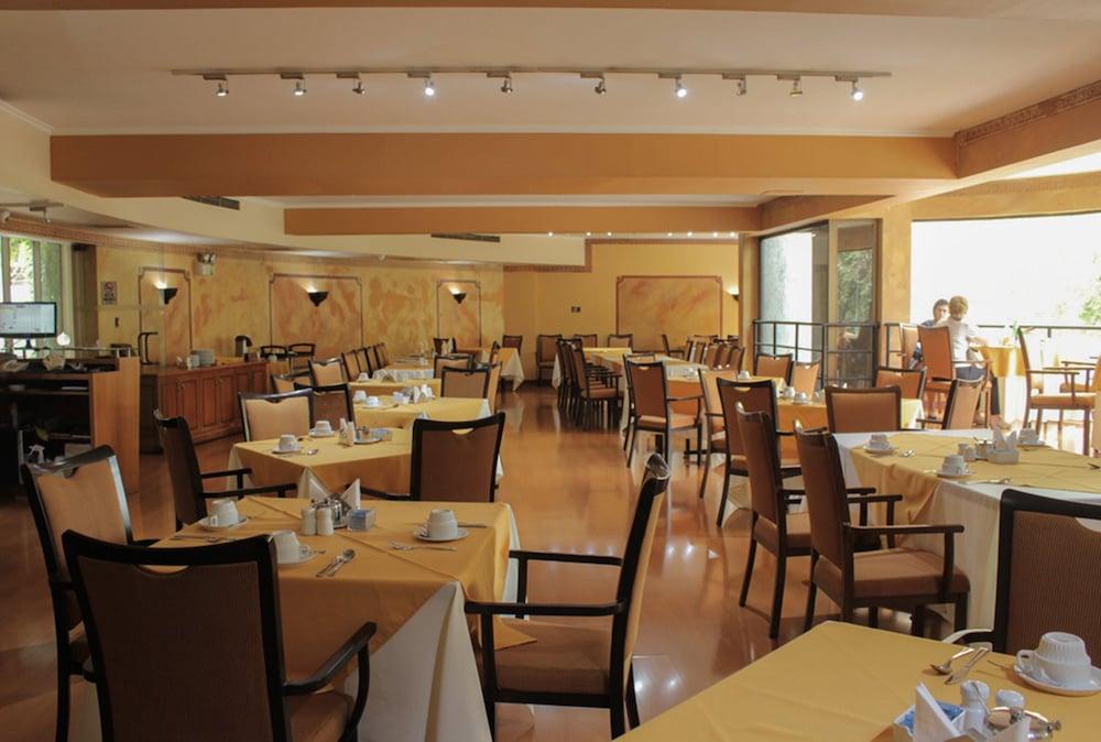 Hotel Leonardo da Vinci Santiago del Cile Esterno foto