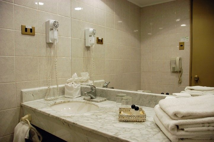 Hotel Leonardo da Vinci Santiago del Cile Esterno foto